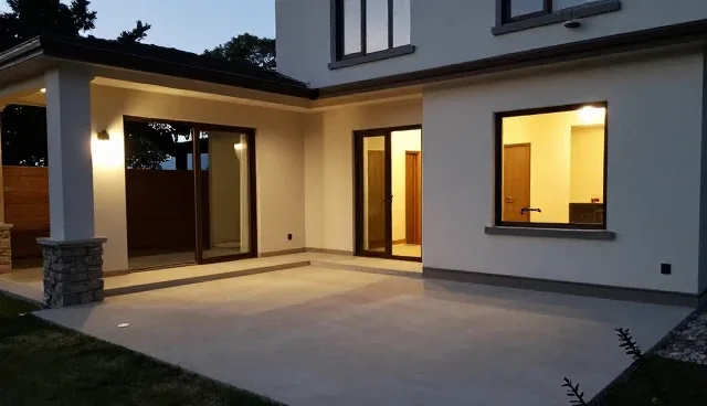 住宅精装修适配方案在不同性能场景中的实际应用分析